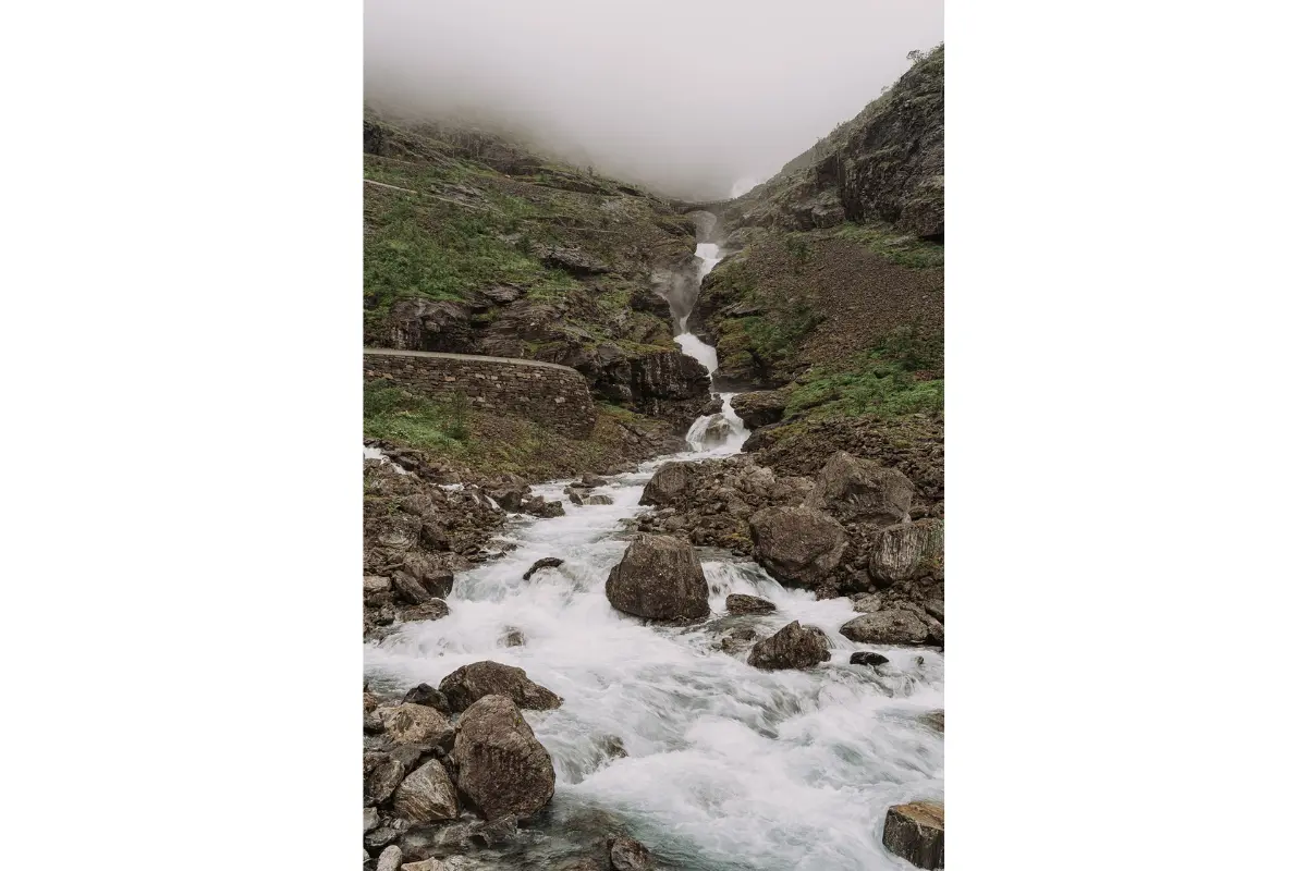 Sehenswürdigkeiten Norwegen - Wasserfall
