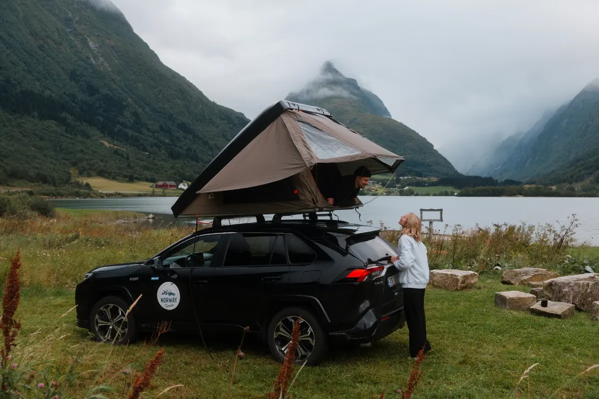 Norwegen Rundreise Auto - Norwegische Fjorde