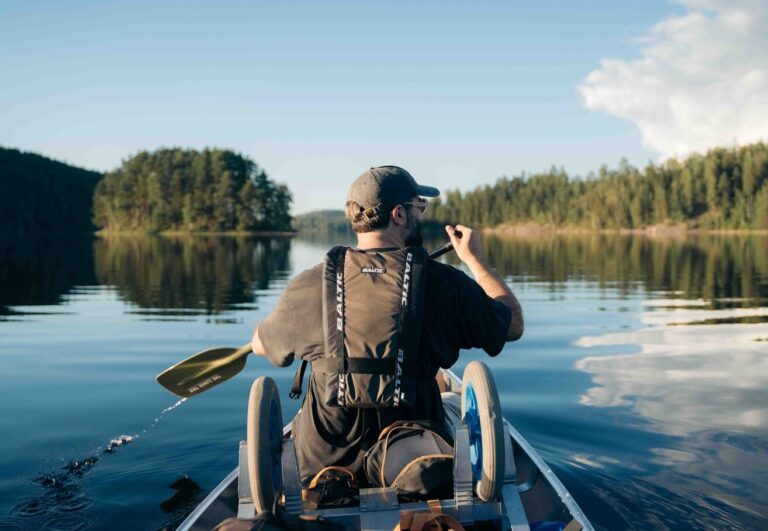 Canoe trip canoe reis door Zweden